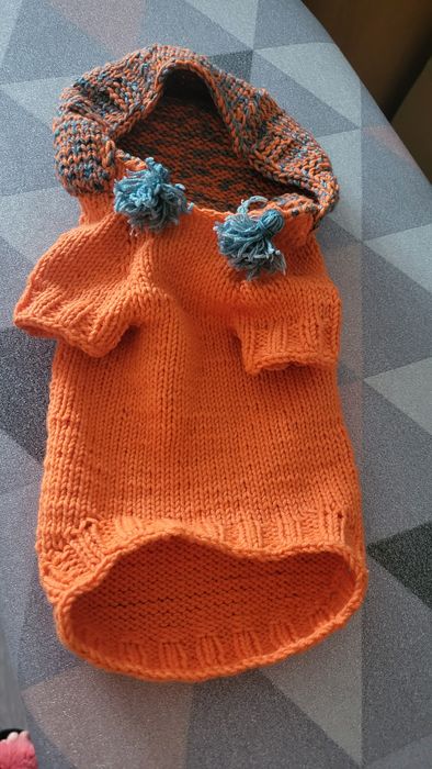 Кофтинка для собачки