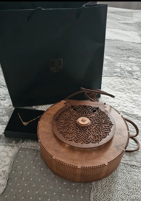 Drewniana torebka hand made Izi Art wear Cracow