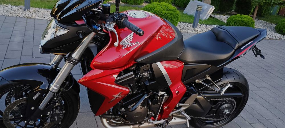 Honda CB1000 R Bezwypadkowa Przebieg 18tyś km  Super stan