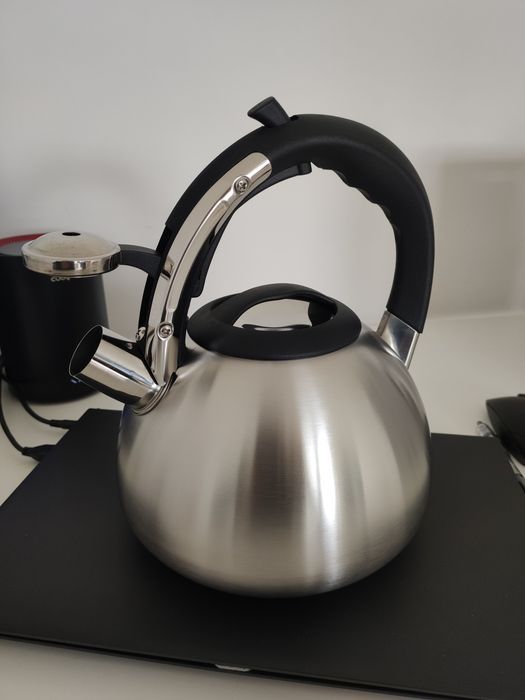 Czajnik nowy,na indukcja, na gaz, nowy czajnik