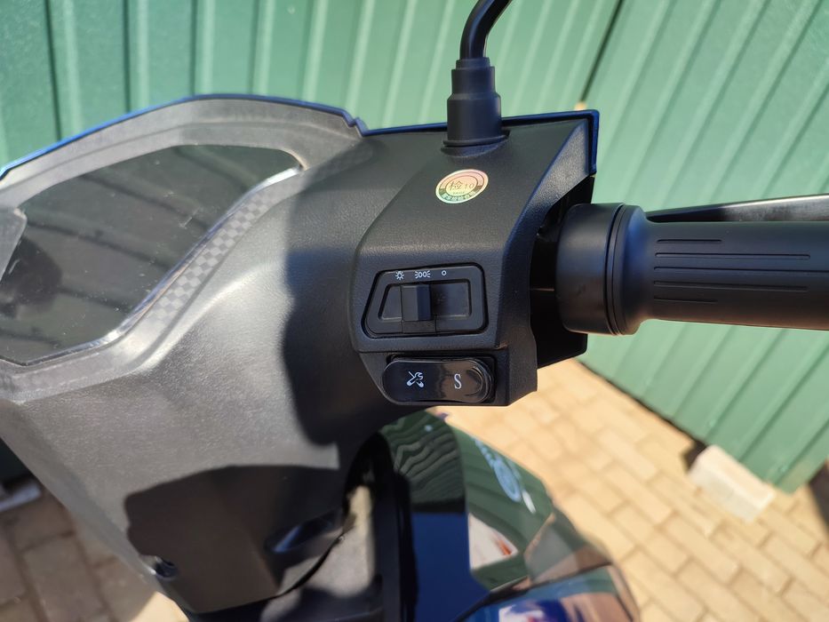 Електро скутер за акційною ціною Titan Master 2000w