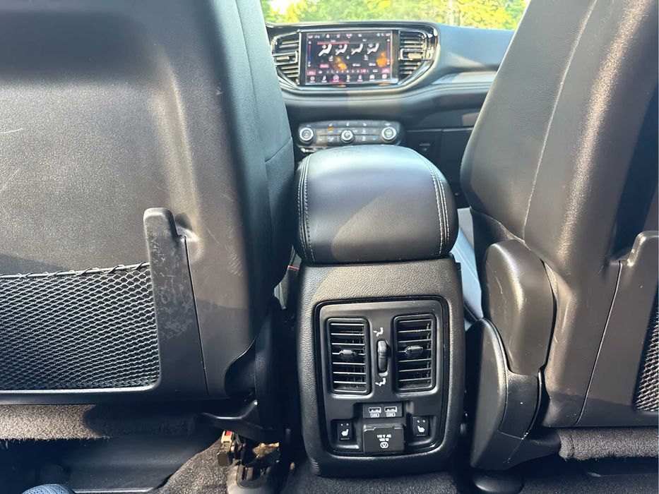 Dodge Durango      2021