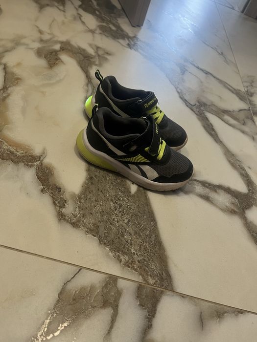 Sprzedam adidasy reebok