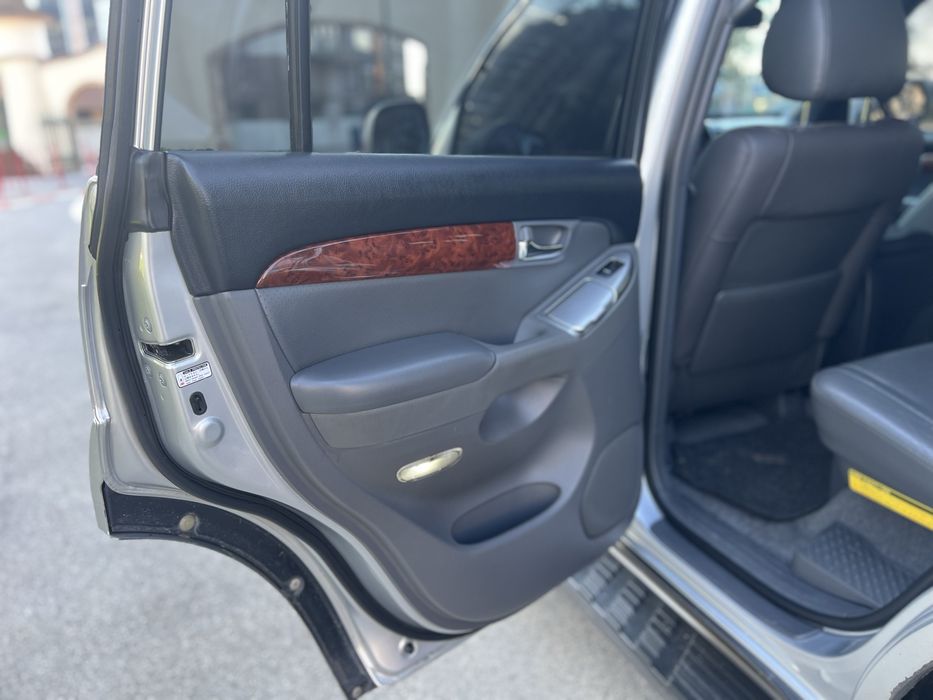 Toyota Land Cruiser Prado 120 2007