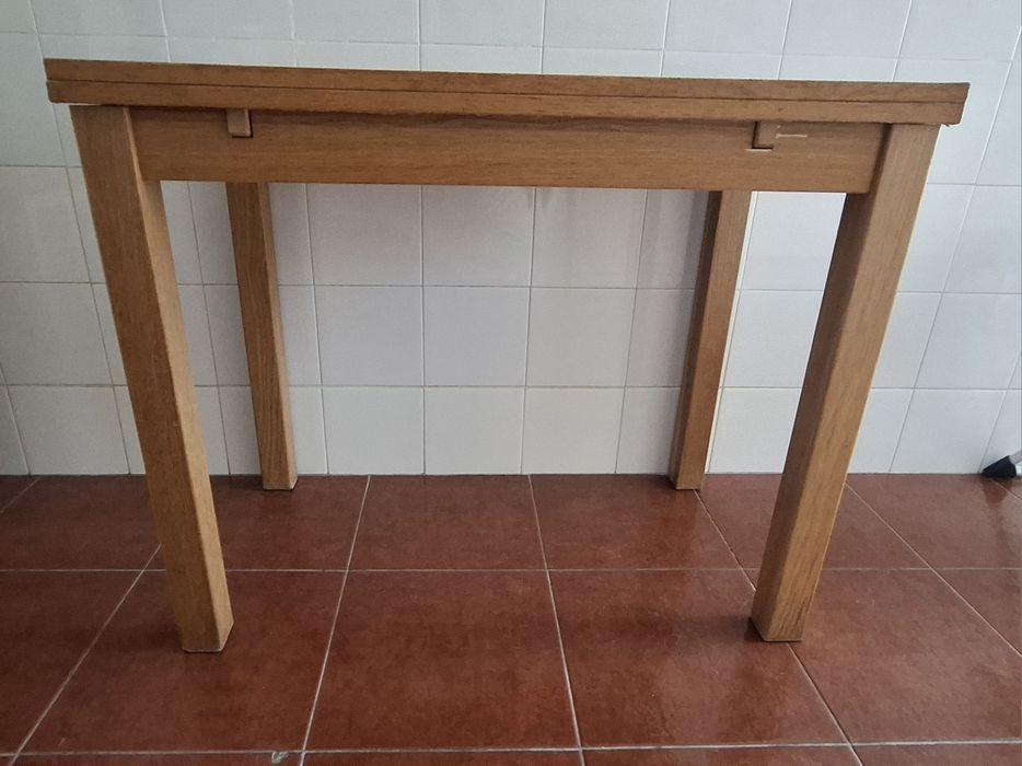 Mesa extensível de cozinha, carvalho
