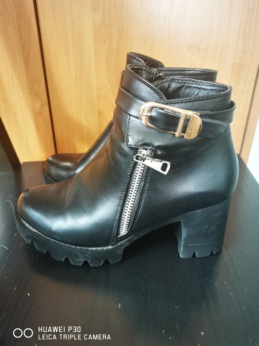 Jesienne buty na obcasie