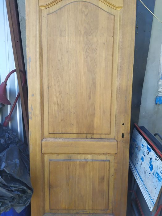 Міжкімнатні двері з дуба і мдф