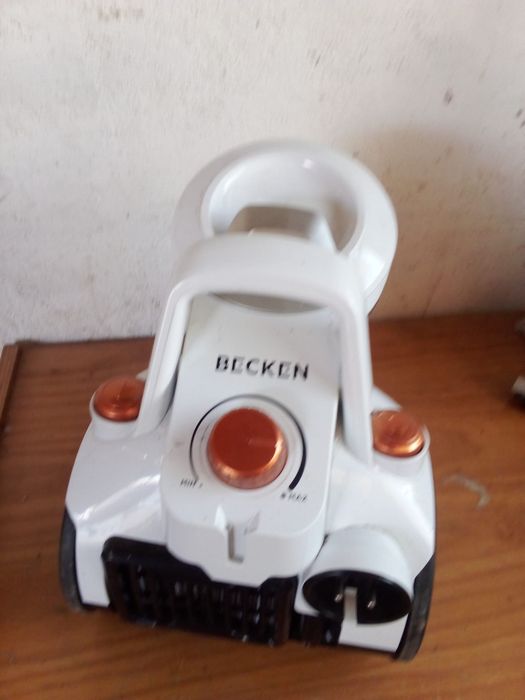 Aspirador Becken