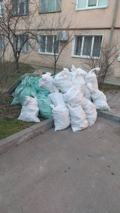 Вивіз будівельного сміття • мотлоху • старих меблів • утилізація