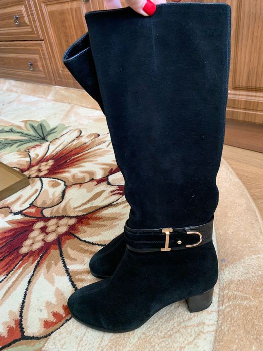 Чоботи жіночі зимові замшеві.