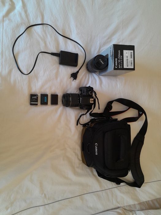 Câmara Fotográfica Canon EOS 100D KIT