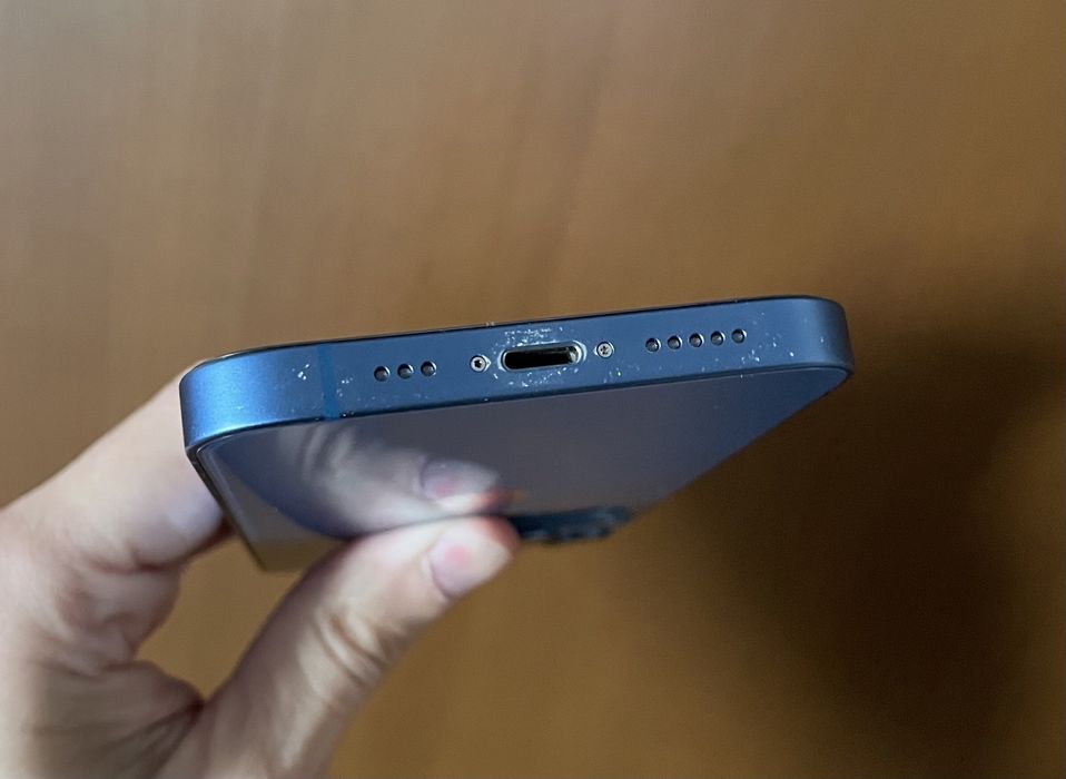 iPhone 13 128GB Blue neverlock