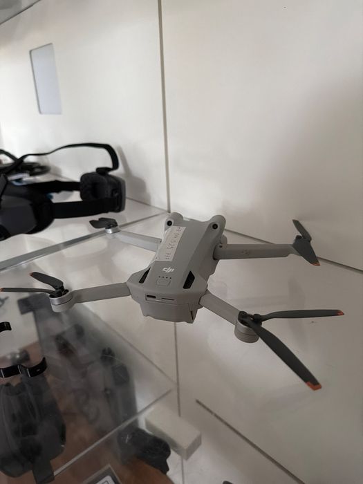 Dron DJI mini 3 pro