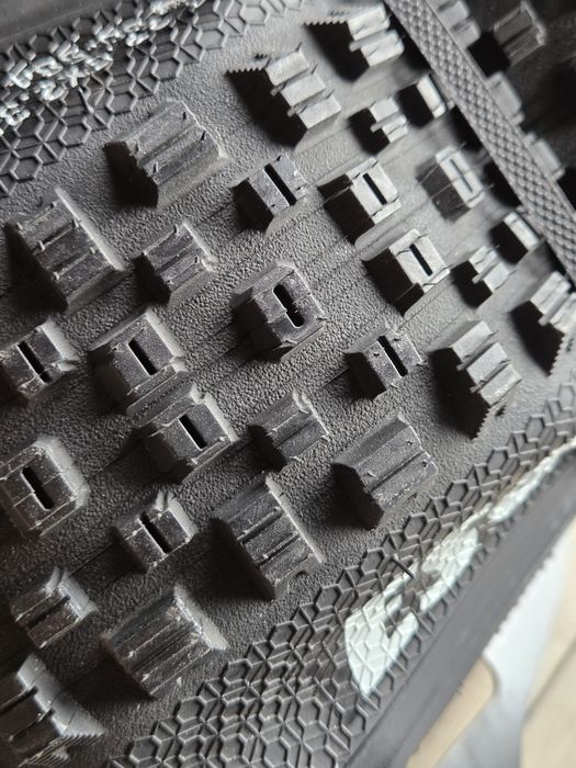 2x Goodyear Escape opony 27,5 650b Tubeless Ready do XC, trail