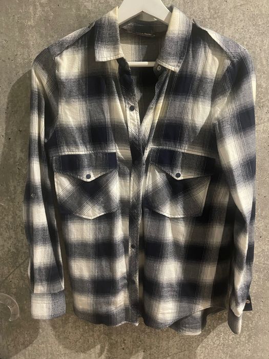 Camisas várias marcas 10€