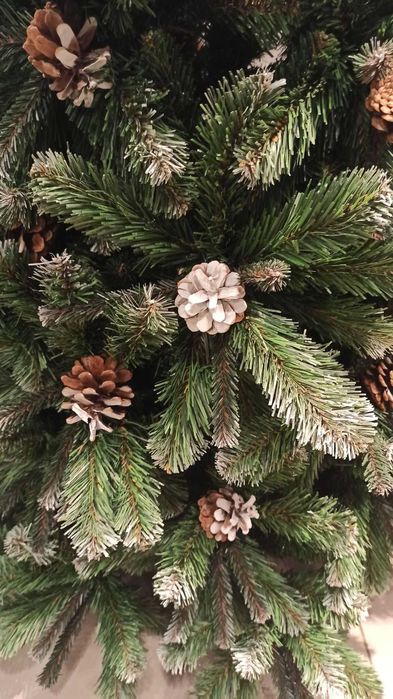 Заснеженная искусственная елка Кармен Ялинка Ёлка Ель Смерека Ялиночка