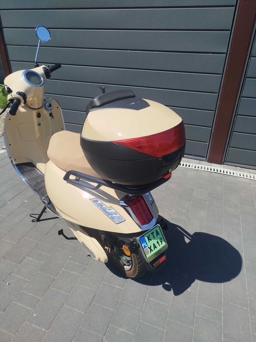 Skuter elektryczny Efun Pusa