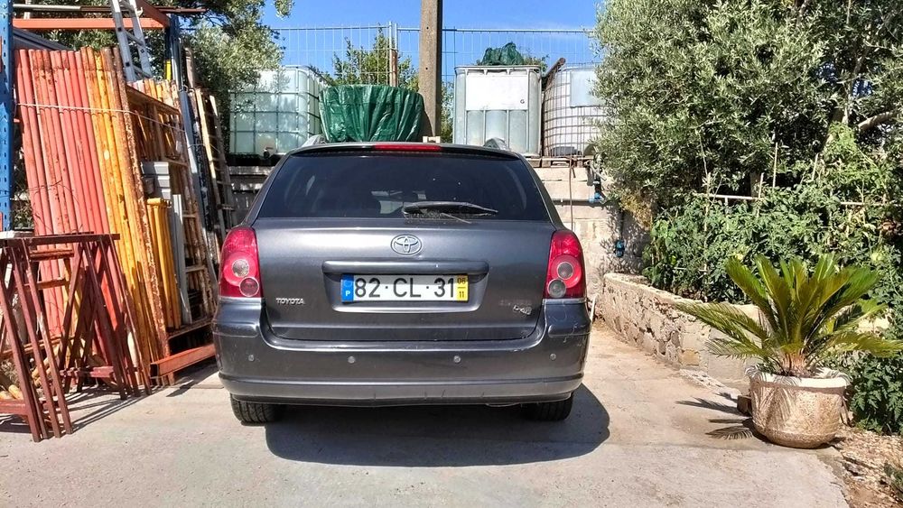 Toyota Avensis 2.2 D4D - 327mil km - Full Extras — photo 3