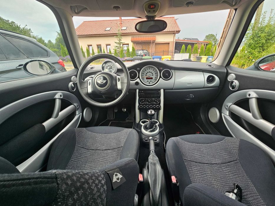 MINI One R50 1.6 90 KM | 2003 | Czerwony |