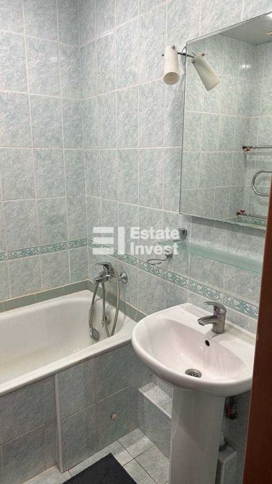 Продам 2 кімн. квартиру в новобудові на вул. Сергіївська, 3Б