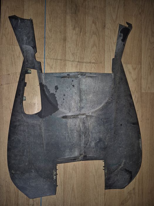 Pług Osłona Zbiornika Peugeot Satelis 125 B02