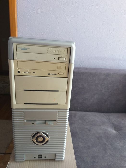 Компьютор на зап частини