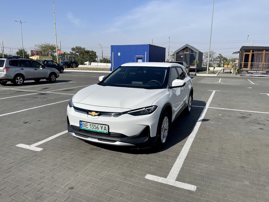 Аренда авто под такси Chevrolet Menlo 2024 62kw