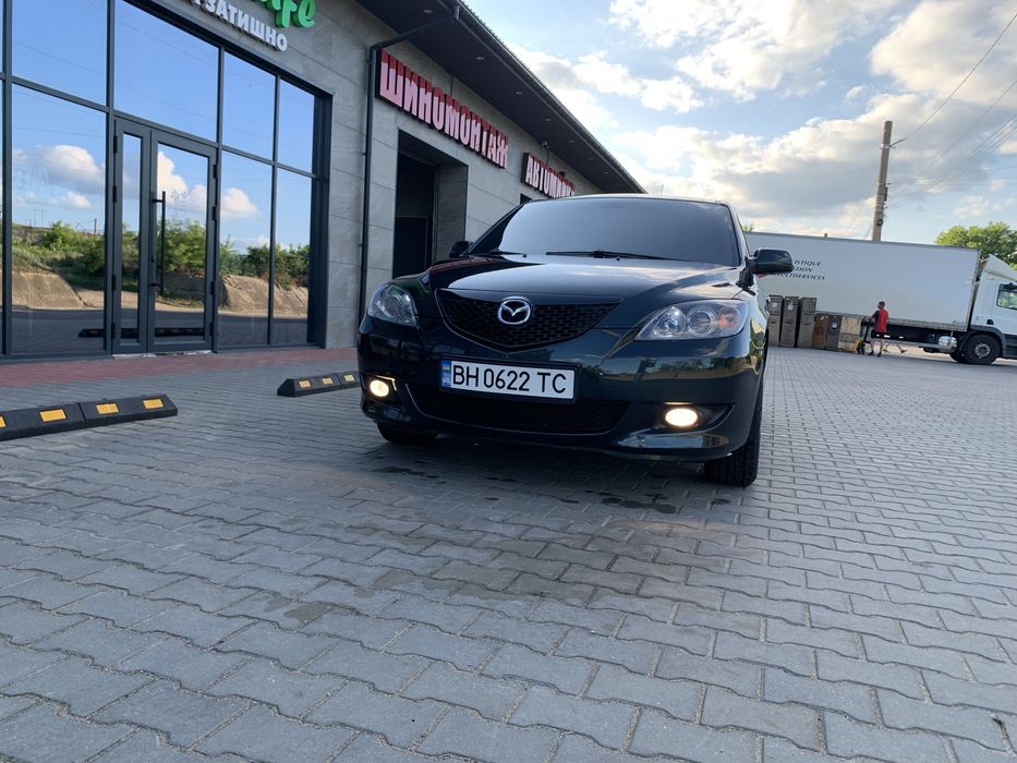 Продам Мазда  3 автомат 1.6