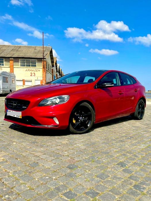 Volvo v40 R-desing D2