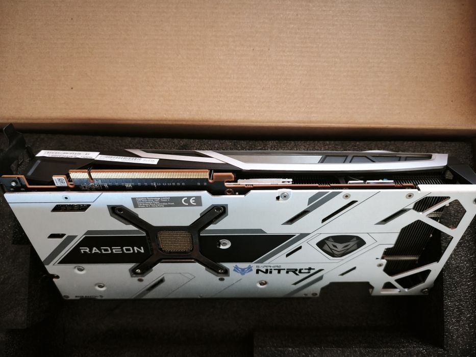 Sapphire AMD Radeon RX 6800 XT Nitro+ Special Edition 16GB – Para Peças