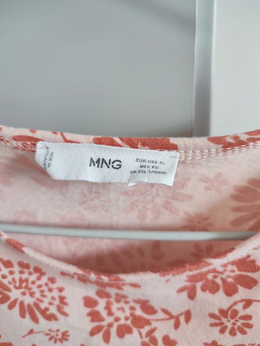 Bawełniana koszulka w kwiaty Mango rozmiar L