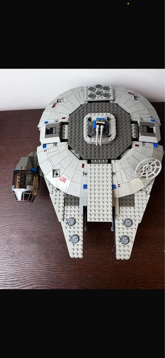 Lego Sokół Millenium 7190