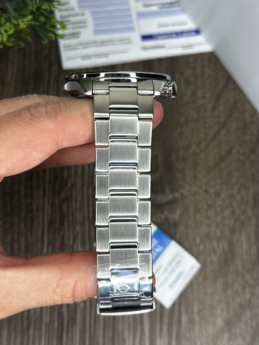 З гарантією / Новий оригінальний Casio Edifice EFR-S567D-2A
