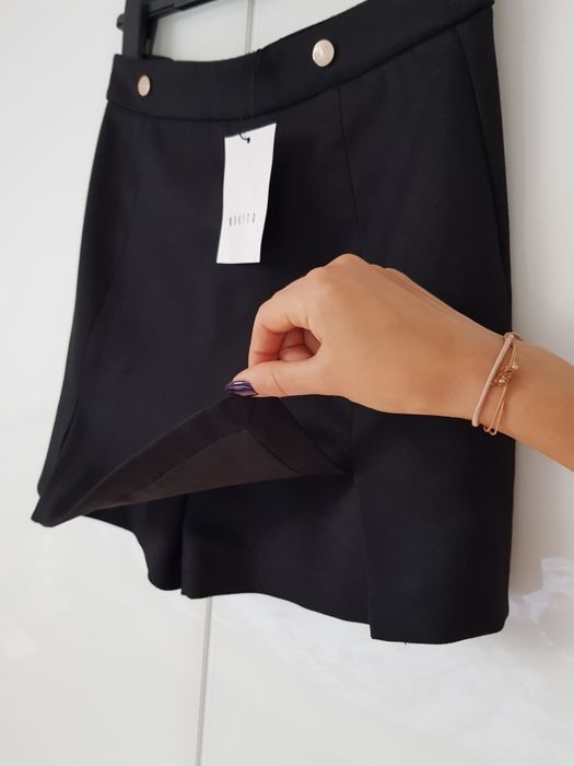 Mohito nowe spódnico szorty S nowe z metką czarne basic spódnico spodenki jesienne eleganckie