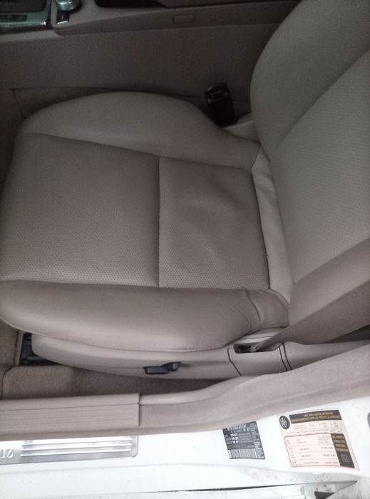 MERCEDES-BENZ C 300 2011 VIN WDDGF8BB5BR182132 фото оголошення 9 з 13