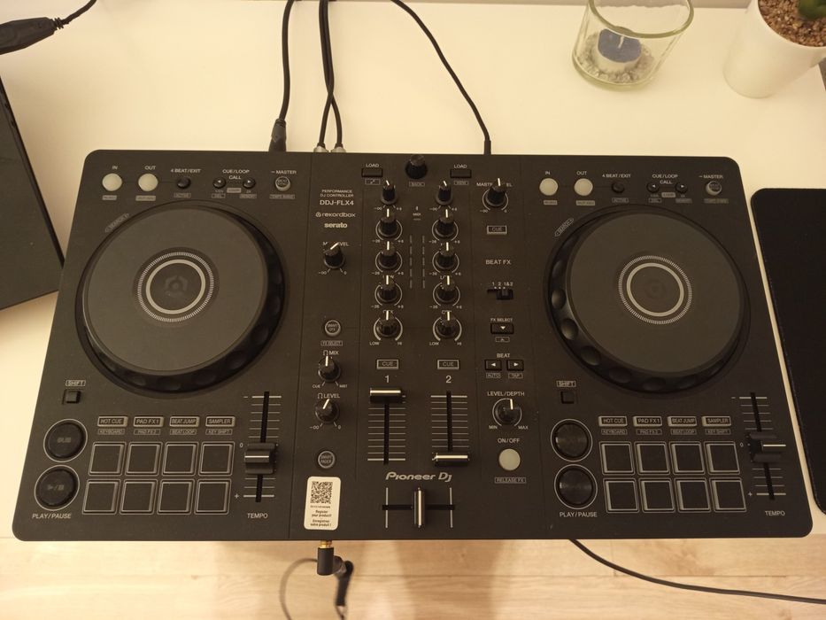 Pioneer ddj flx 4 na gwarancji stan idealny