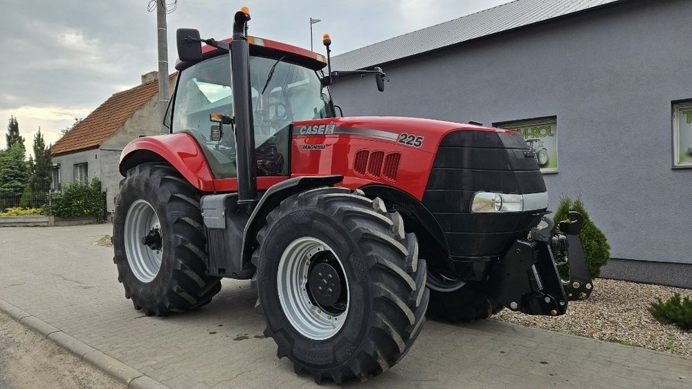 Case Magnum 225 pneumatyka