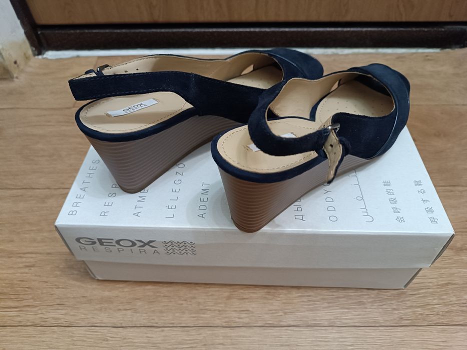 Geox женские босоножки