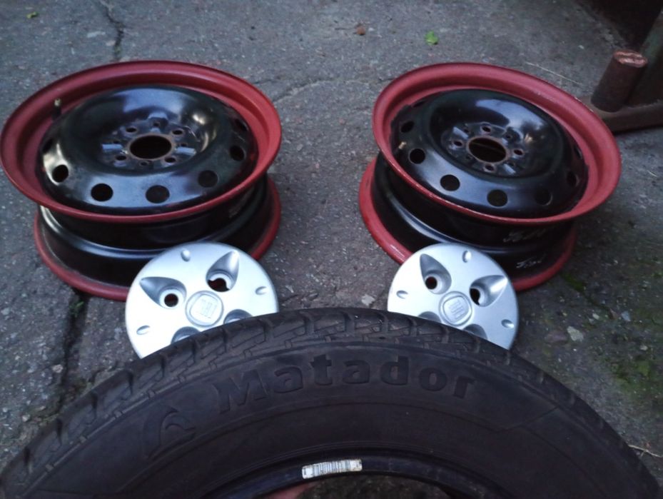 Диски Фіат R14 з колпаками