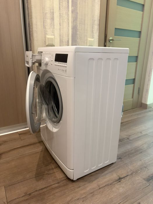 Стиральна машинка Whirlpool, б/у