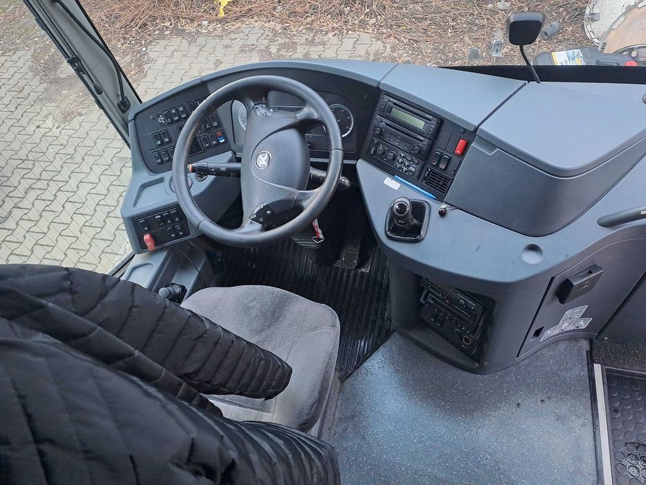 Wynajem autokarów, busów 26-57 osób Kraj i zagranica