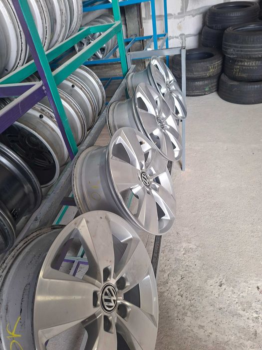 Оригінальні диски Фольцваген 5/112 R16 6,5J ET46 Volkswagen 5G0 601 025 AC.