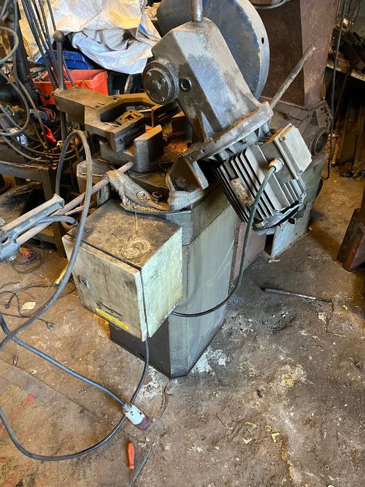 Máquina de Cortar Ferro