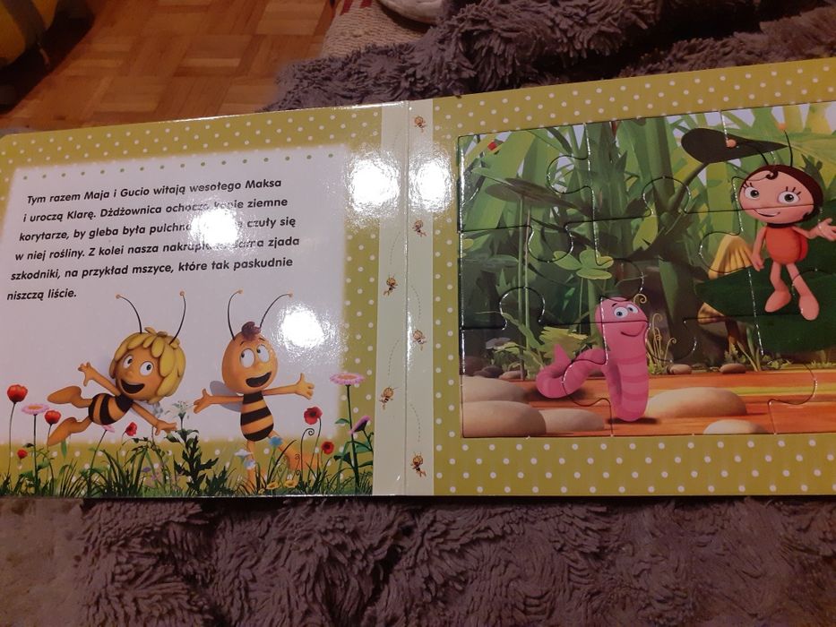 Osiem twardych ksiazeczk dla dziecka