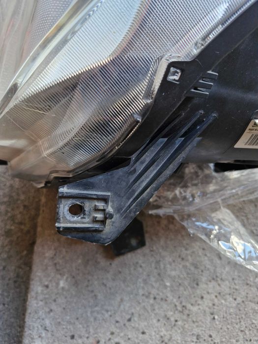 Lampa przednia prawa ford kuga ll