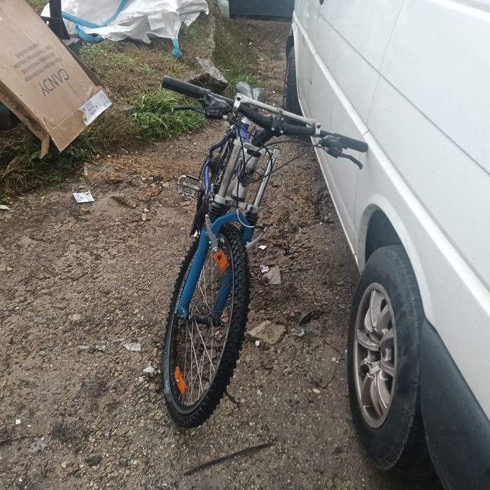 Bicicletas em estado aceitável