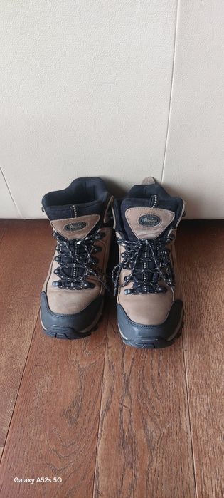 Buty trekkingowe 41