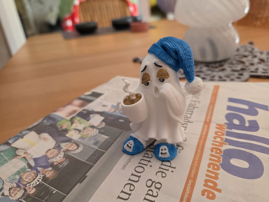 Figurina de fantasma de café
