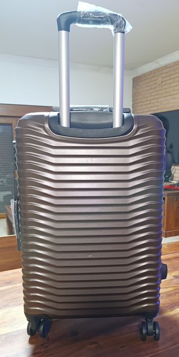 Mala de viagem, de cabine, rodas 360°. Nova!