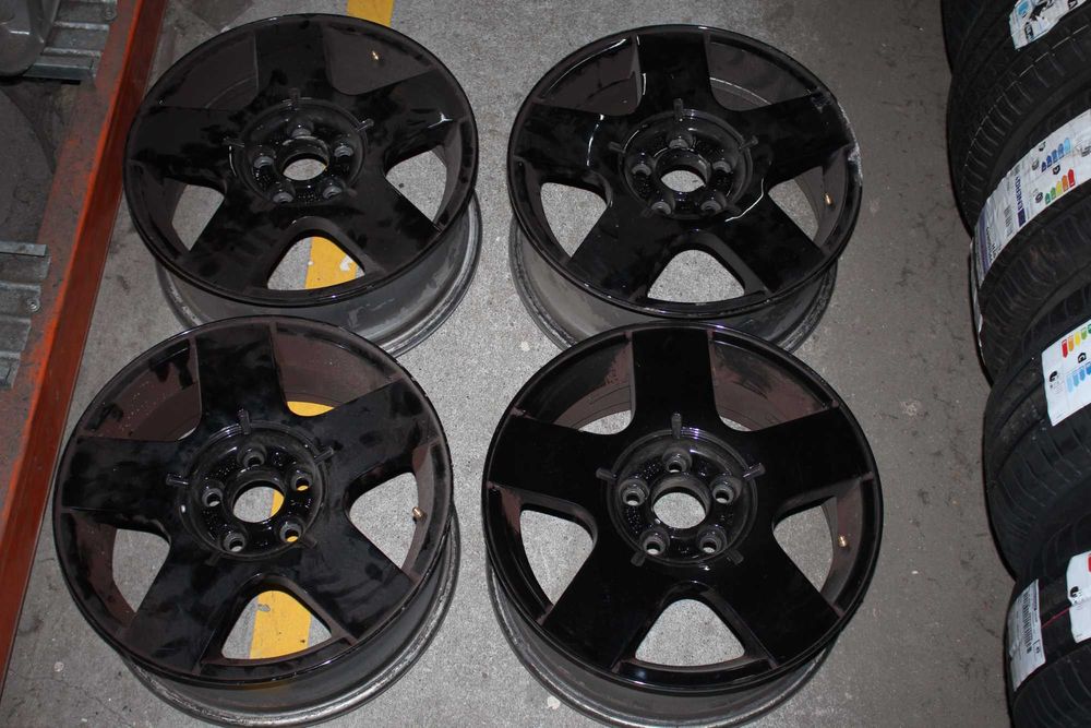Jantes Originais VW 15 5x100 6 ET38 - Fazemos Montagem/Envio